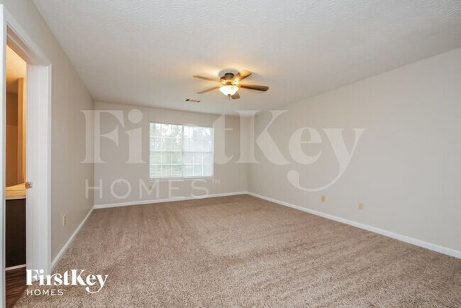 Building Photo - 362 Fieldgreen Dr