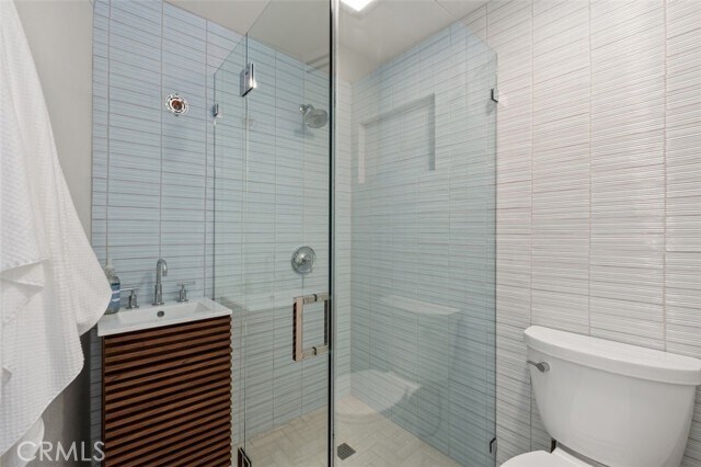 Building Photo - 31868 Circle Dr