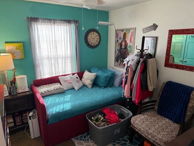 Building Photo - 2727 Choice St