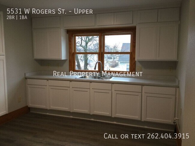 Building Photo - 5531 W Rogers St