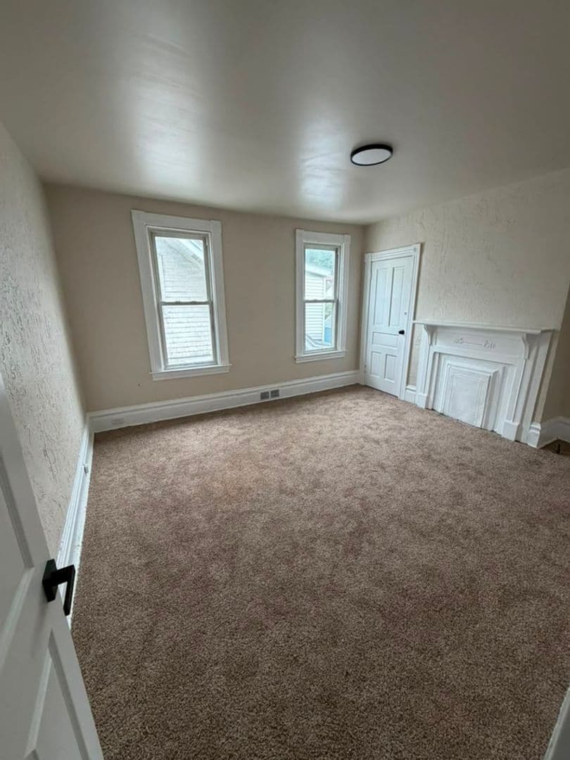 Building Photo - 210 Monongahela Ave