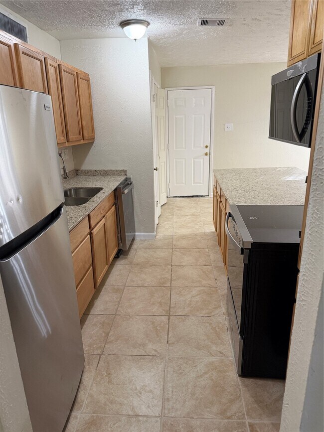 Building Photo - 4915 Porter Ridge Dr