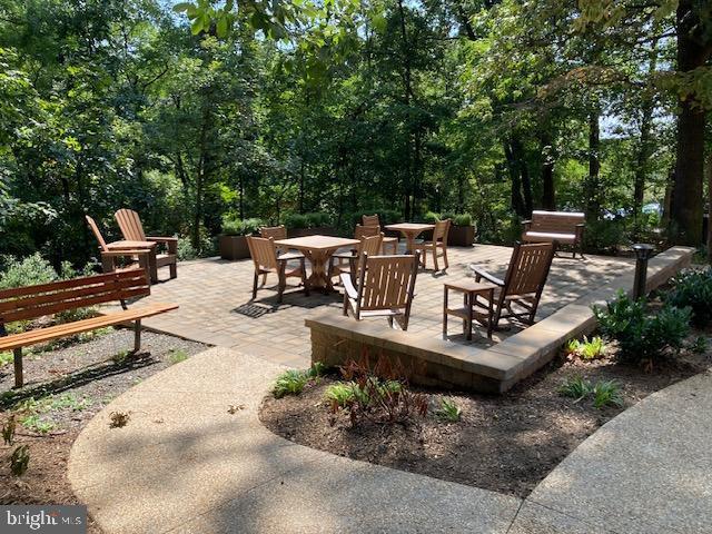 Building Photo - 5902 Mt Eagle Dr