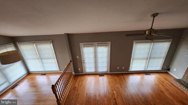 Building Photo - 13005 Bressler Way