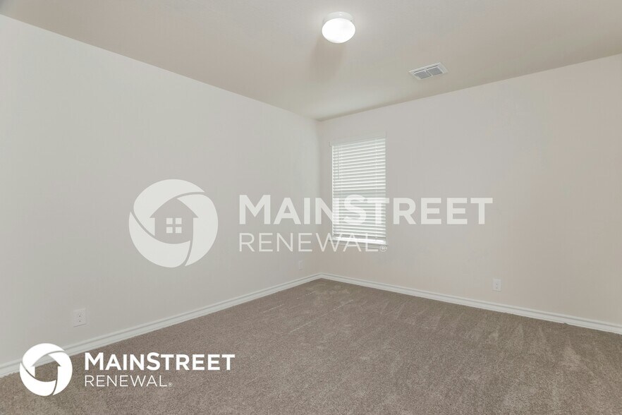 Building Photo - 4034 Fort Palmer Blvd