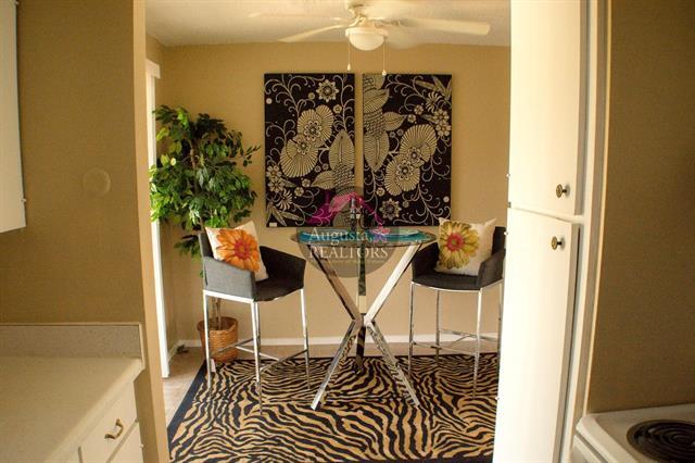 Building Photo - 2800 Sayles Blvd