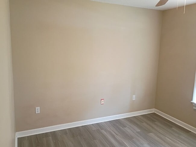 Building Photo - 97 Lelia Ln