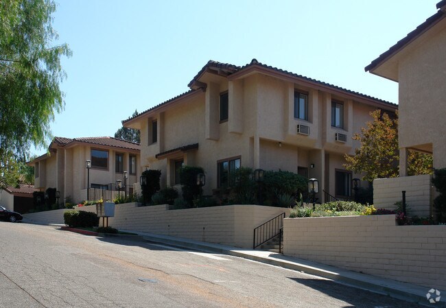 1800 Foursite Lane - Rachel Terrace