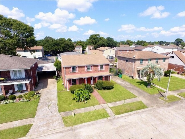 Building Photo - 316 Bienville Dr