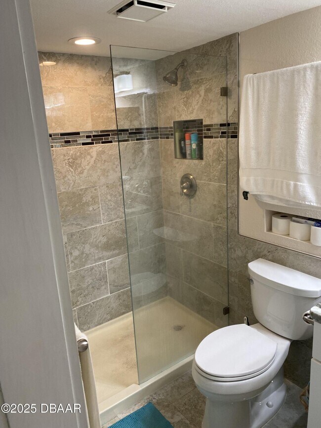 Building Photo - 1571 S Atlantic Ave