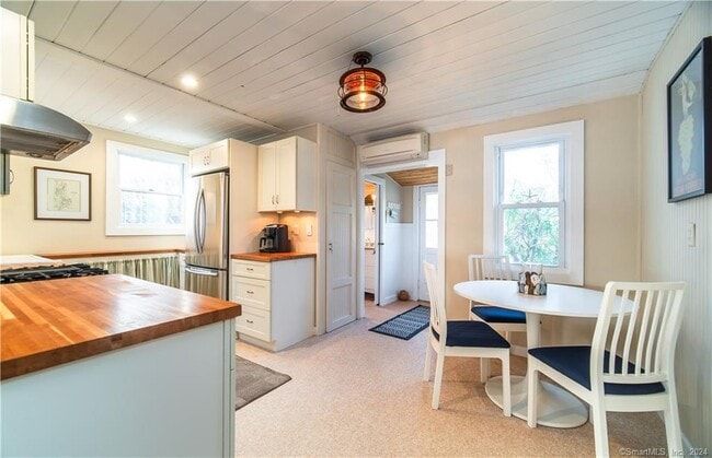 Building Photo - 99 Great Harbor Rd