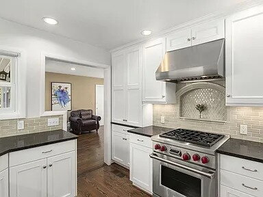 Building Photo - This stunning ranch is sure to please & the gorgeous