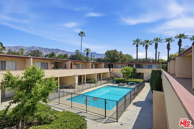 Building Photo - 1293 Garfield Ave