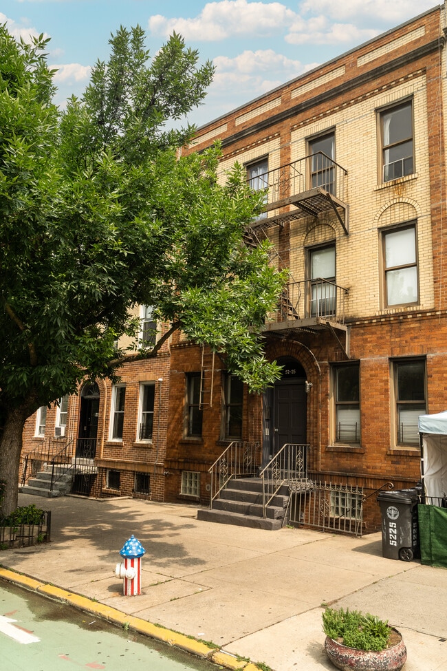 Building Photo - 52-25 Skillman Ave