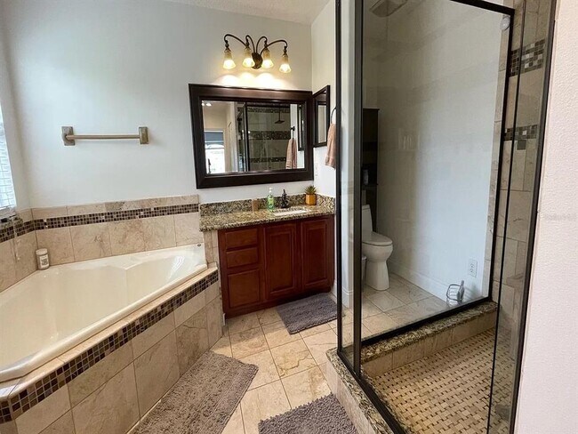 Building Photo - 5198 Adair Oak Dr