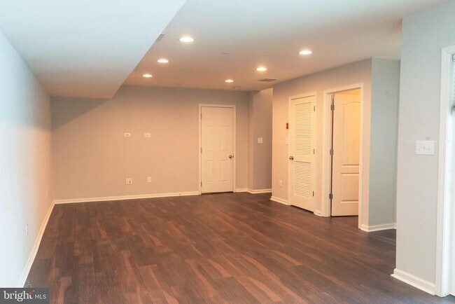 Building Photo - 2305 Maci's Cir