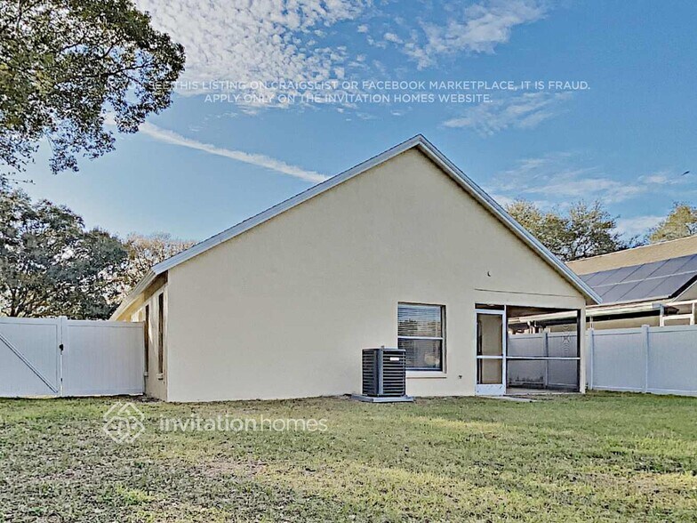 Building Photo - 2030 Attaway Dr