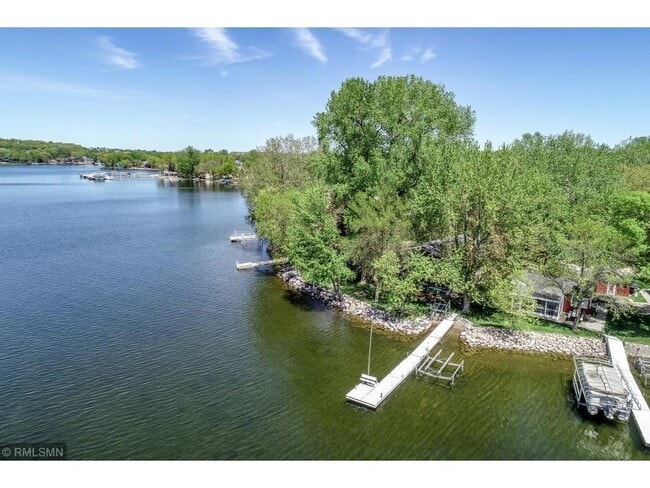 Building Photo - 14684 Cove Ave SE