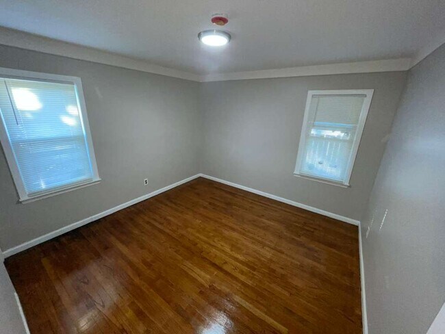 Building Photo - 20415 Goddard St