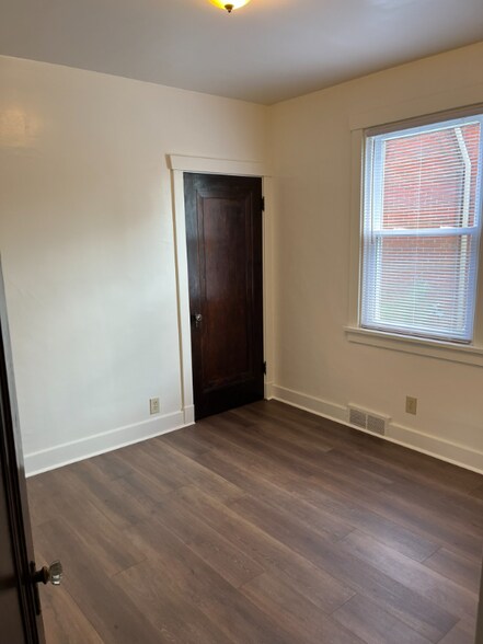 Building Photo - 436 Shady Ave