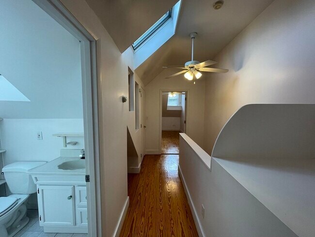 Building Photo - 36 Lowell Ave