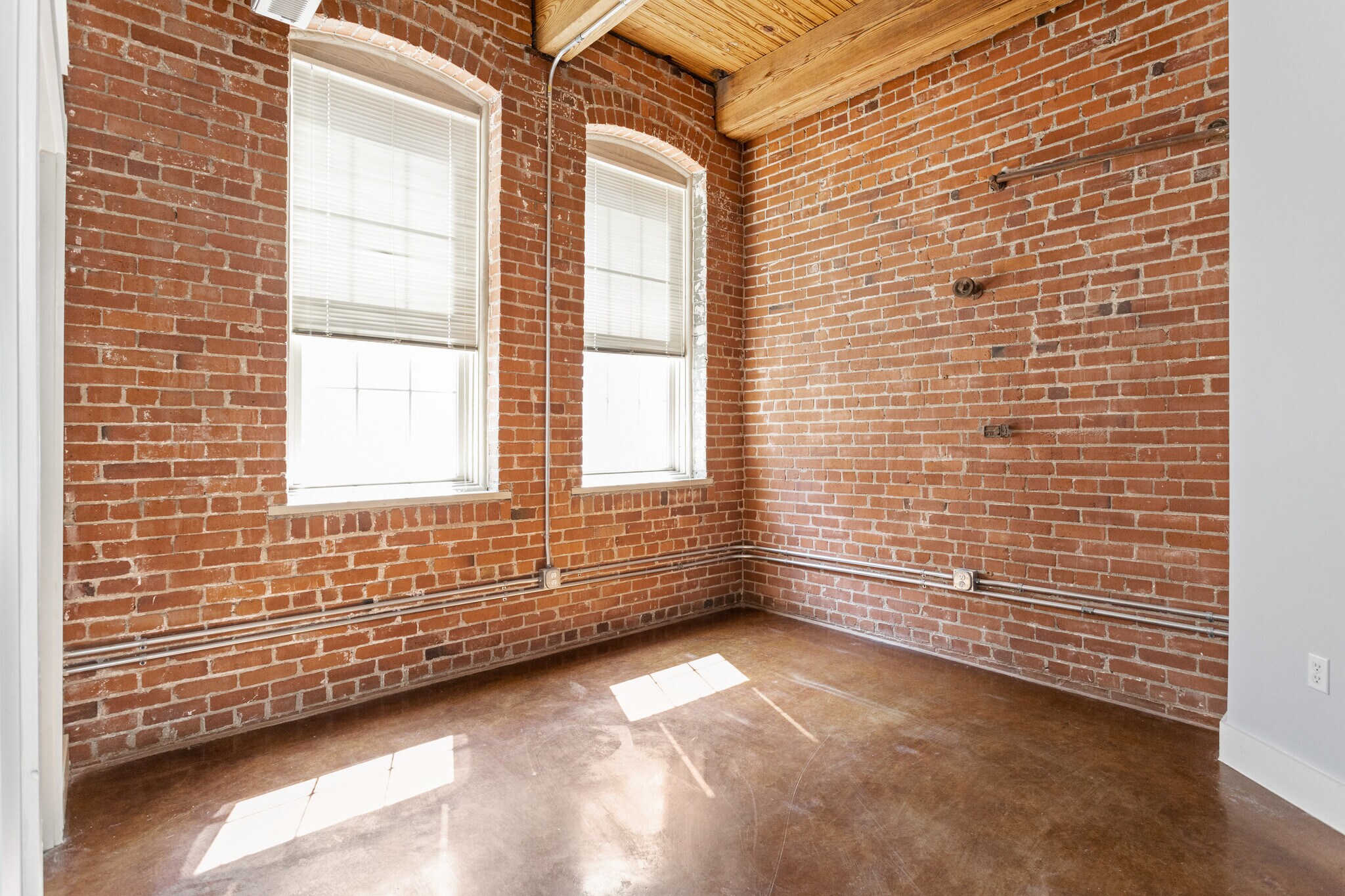 Building Photo - 55 S Harding St