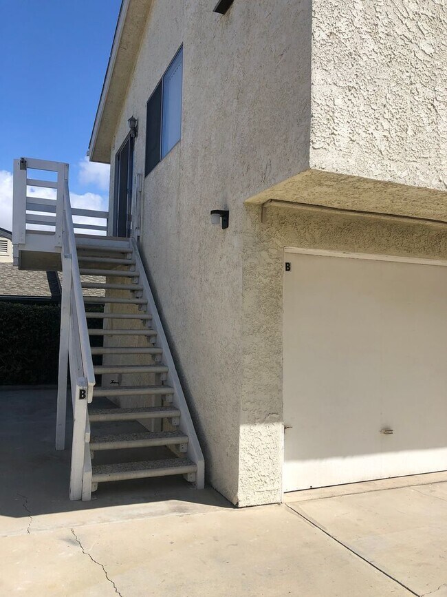 Building Photo - 16621 Dolores Ln