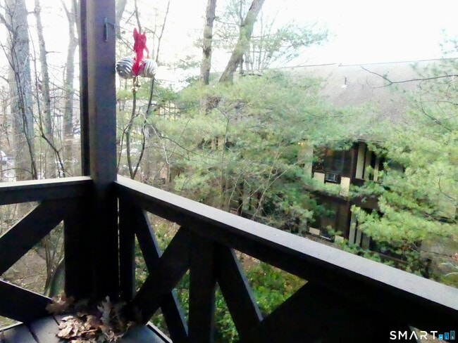 Building Photo - 50 Aiken St