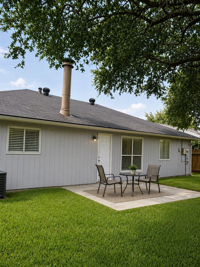 Building Photo - 309 Meadow Wood Ct