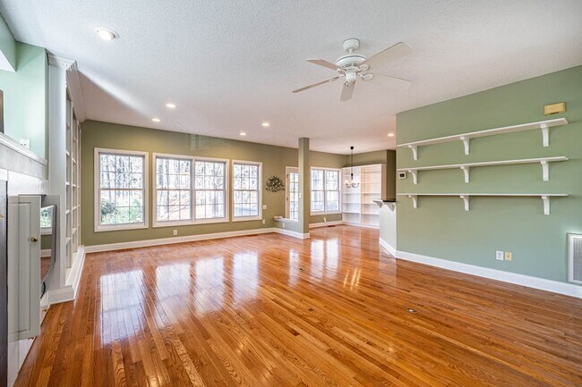 Building Photo - 3135 Lariat Ridge Dr