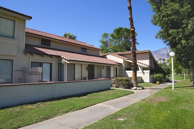 Building Photo - 6087 Montecito Cir