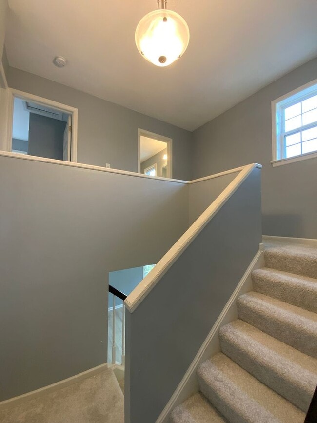 Building Photo - 282 Steepbank Road