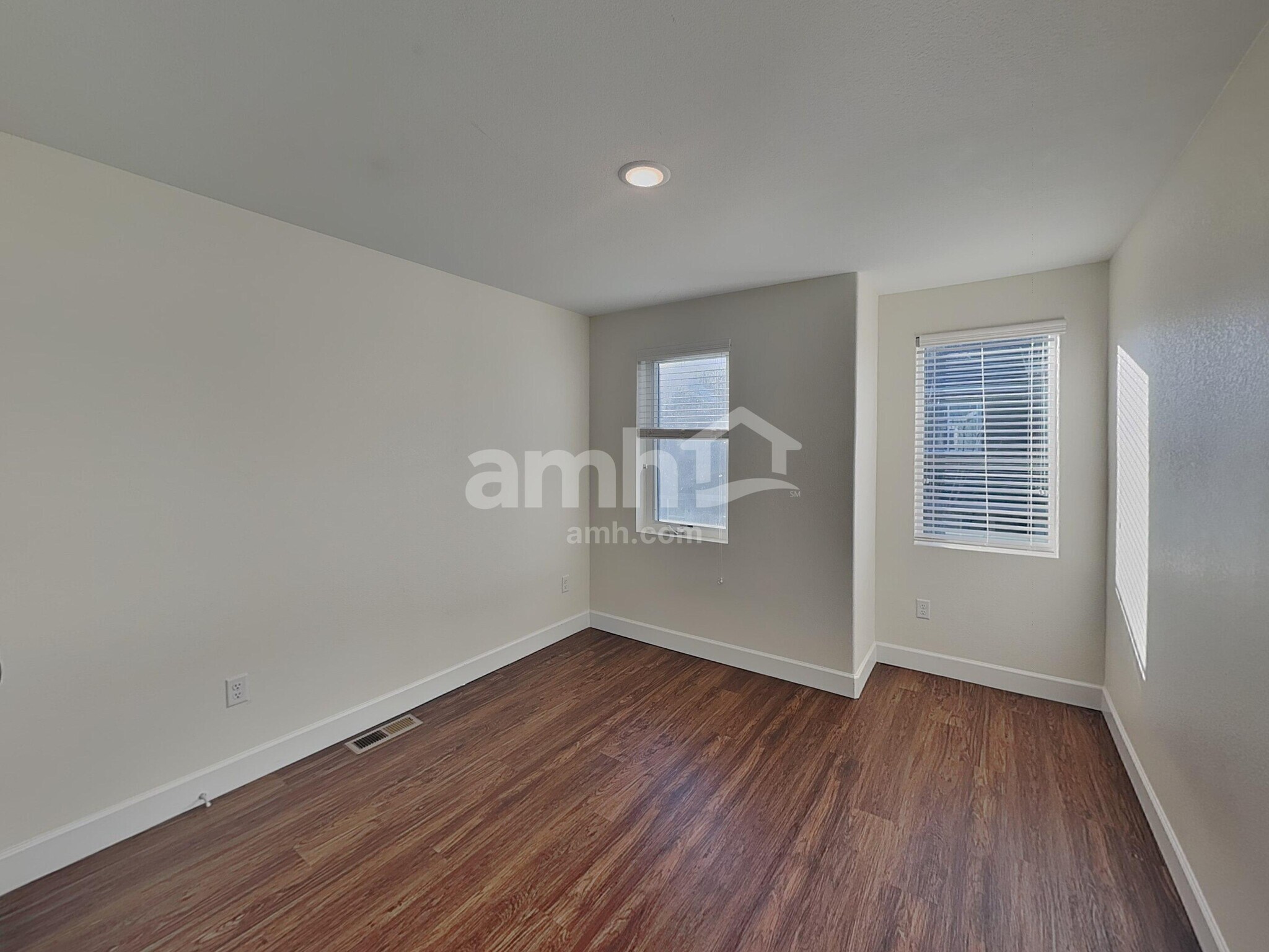 Building Photo - 4775 Crestone Peak St