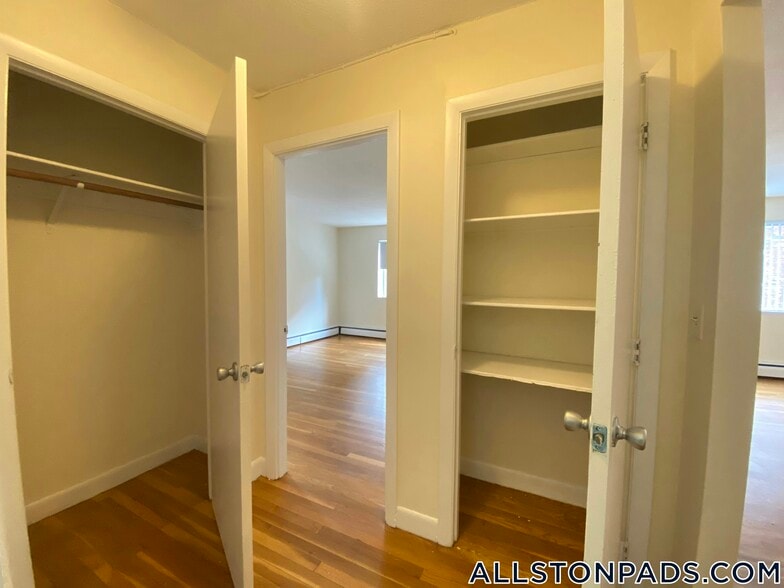 Building Photo - 90 Gardner St