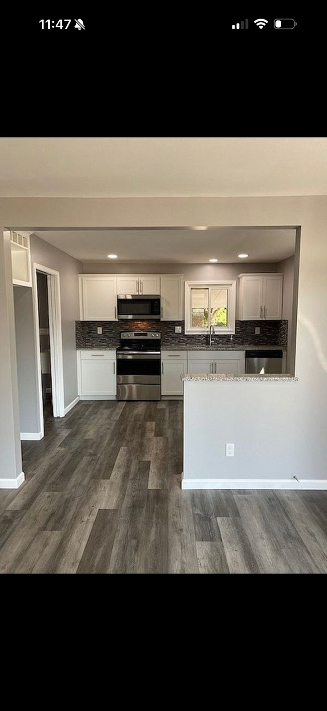 Building Photo - 7505 Affeldt St