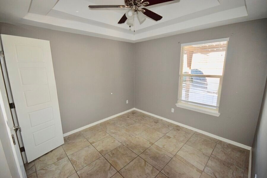 Building Photo - 4724 N Ebony St