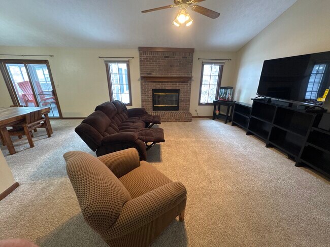 Building Photo - 9229 Westdrum Ct