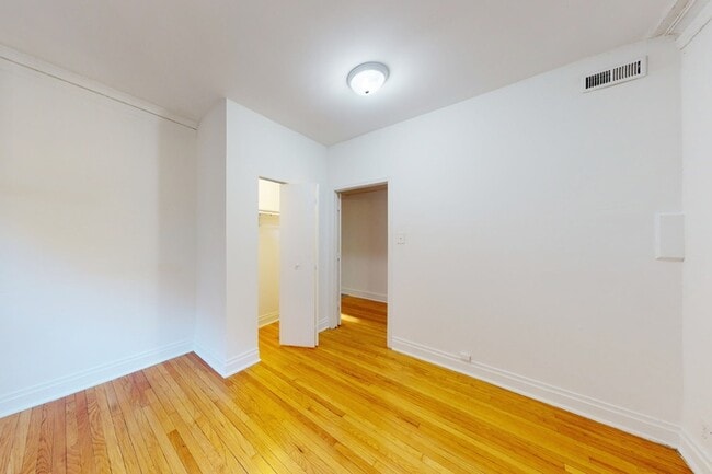 Floorplan - 5452 S. Ellis Avenue