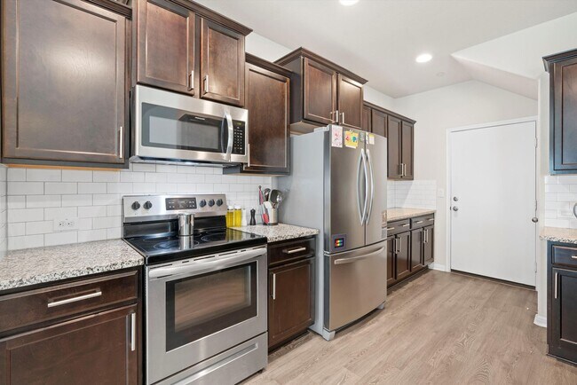 Building Photo - South Austin Condo for Rent