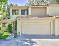 Building Photo - 1001 Creekside Dr