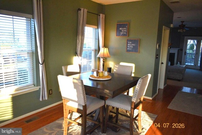 Building Photo - 1244 Rosemont Terrace