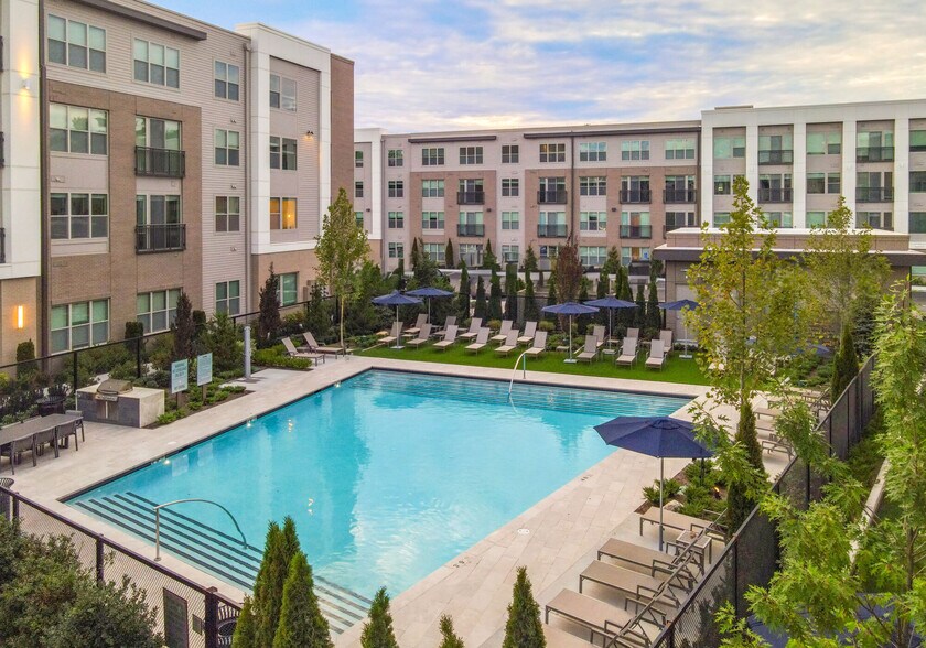 Building Photo - Sagewell Hanover