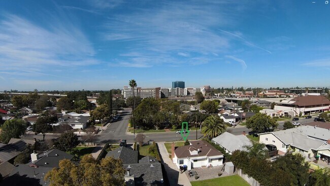 Building Photo - 185 S Myrtle Ave