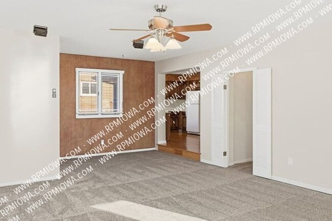 Building Photo - 3212 Ashwood Dr