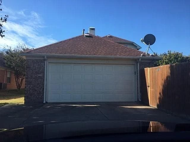 Building Photo - 4101 Pinewood Dr