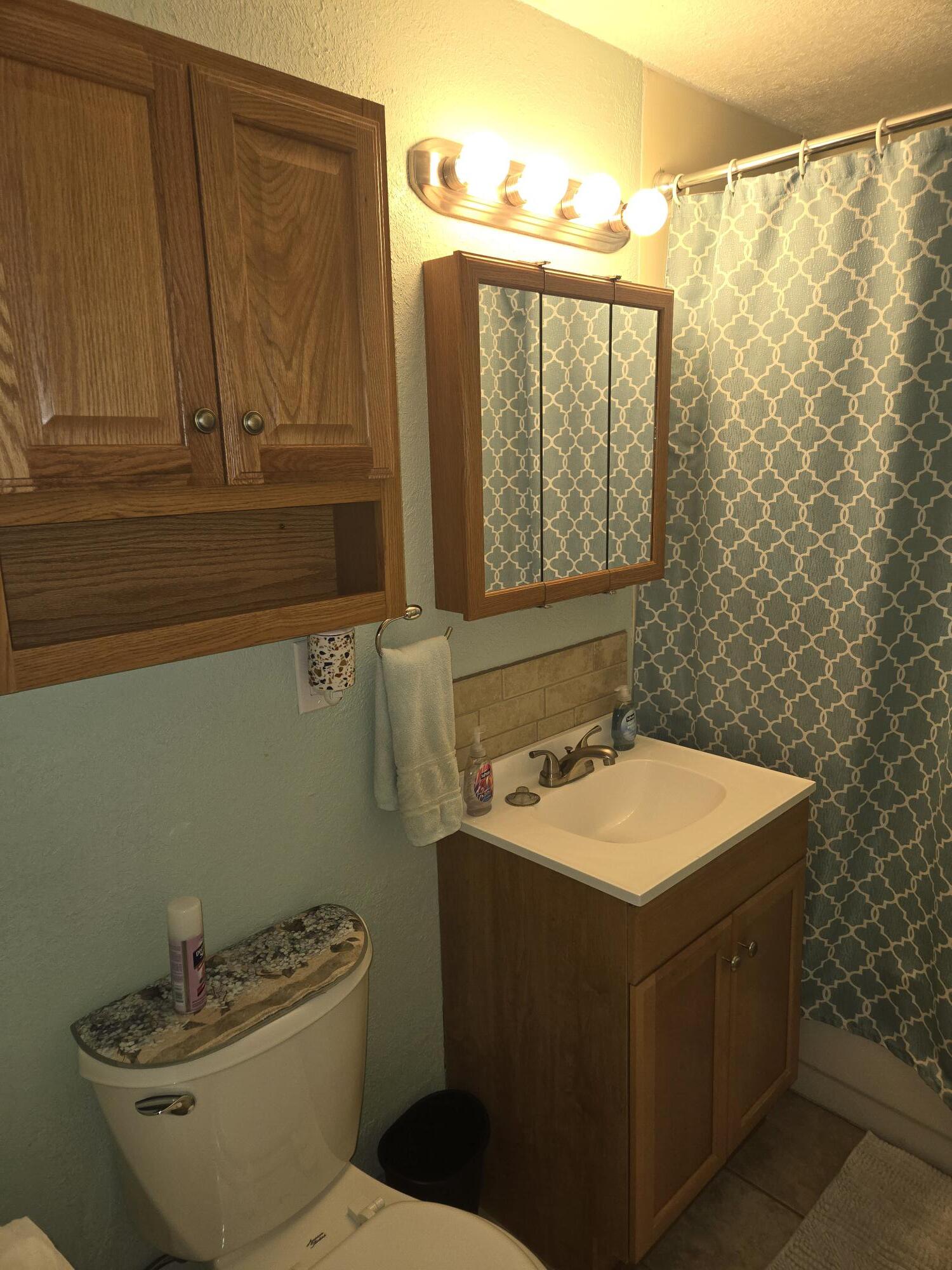 Building Photo - 1713 Anderson St