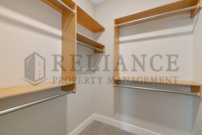 Building Photo - 212 W May St