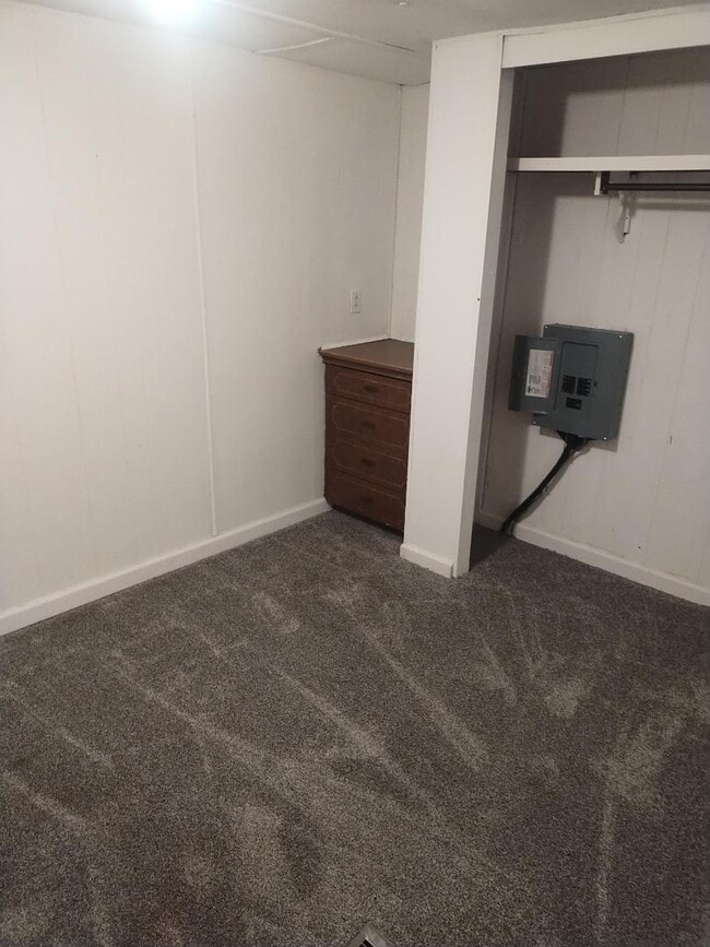 Building Photo - 11285 E Pleasant Lake Rd