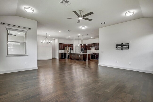 Building Photo - 18012 Stefano Dr