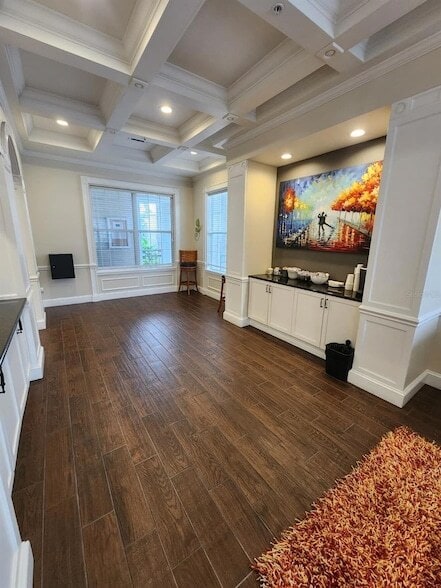 Building Photo - 142 Southern Pecan Cir